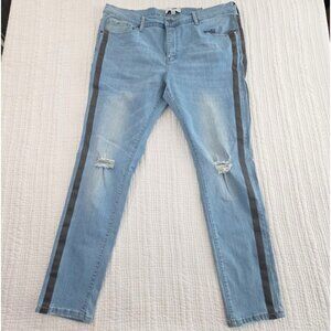 Fashion Nova Jeans Men's 40 x 30 Light Blue Grey Racing Stripe NEW Streetwear